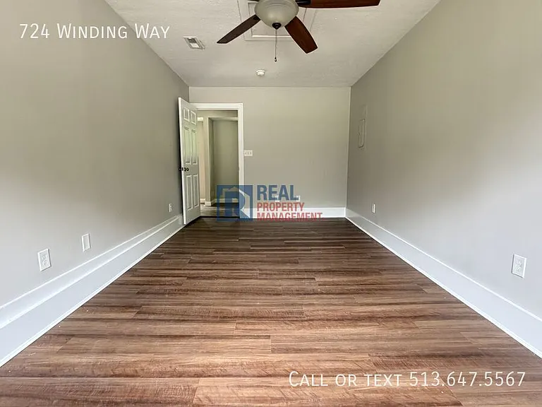 724 Winding Way — Photo 3