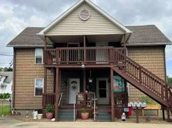 646 S Main St #2, Du Bois, PA 15801