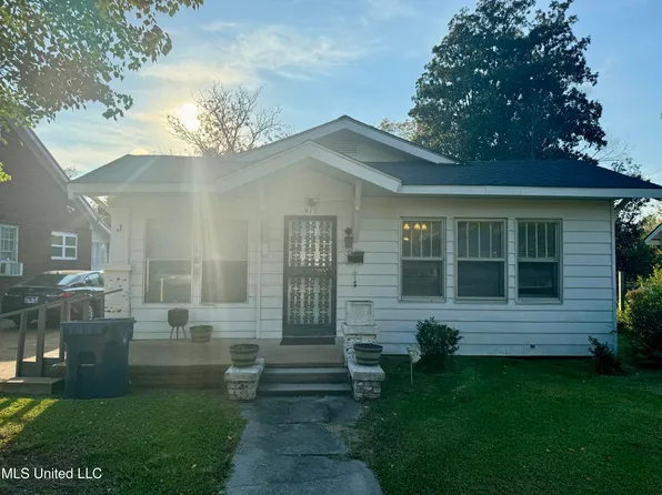 817 Cuyahoga St, Clarksdale, MS 38614