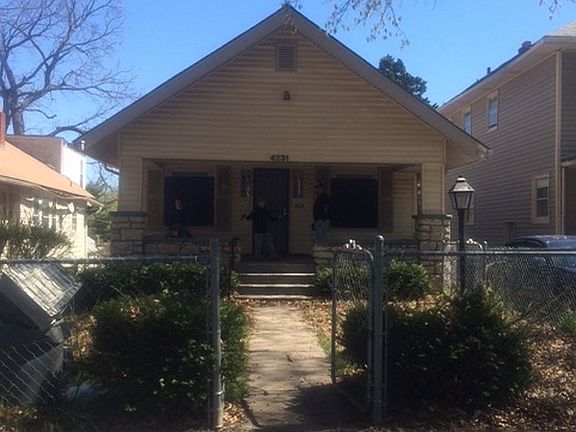 2nd image of 4231 Agnes Ave