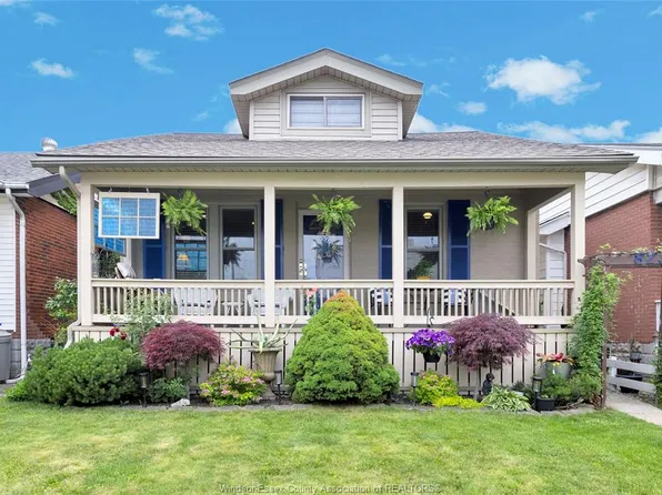 823 Lawrence Rd, Windsor, ON N8Y 3Z6