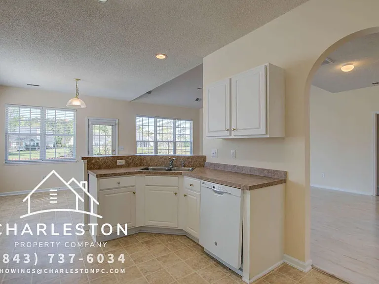 533 Tribeca Dr — Photo 7
