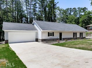 1002 Brackett Rd, Roswell, GA 30066