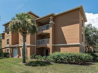 5080 Fairways Cir APT G202, Vero Beach, FL 32967