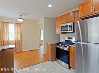 522 Enfield Rd, Columbus, OH 43209