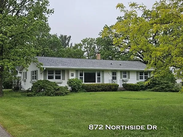 872 Northside Dr, Platteville, WI 53818