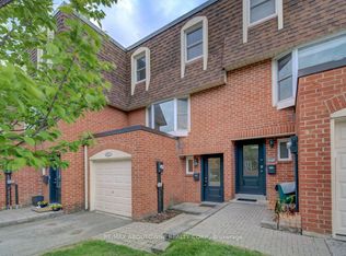 30 Heslop Rd #16, Milton, ON L9T1B3