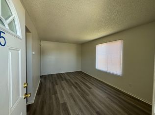 1134 E Avenue Q APT 5, Palmdale, CA 93550