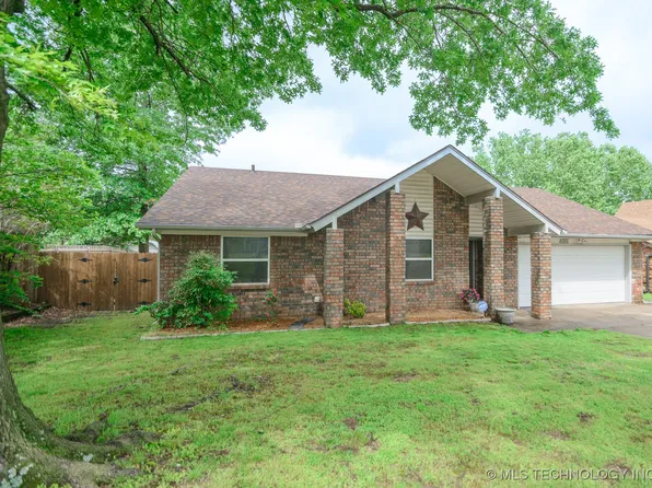818 N Boyd Cir, Sapulpa, OK 74066