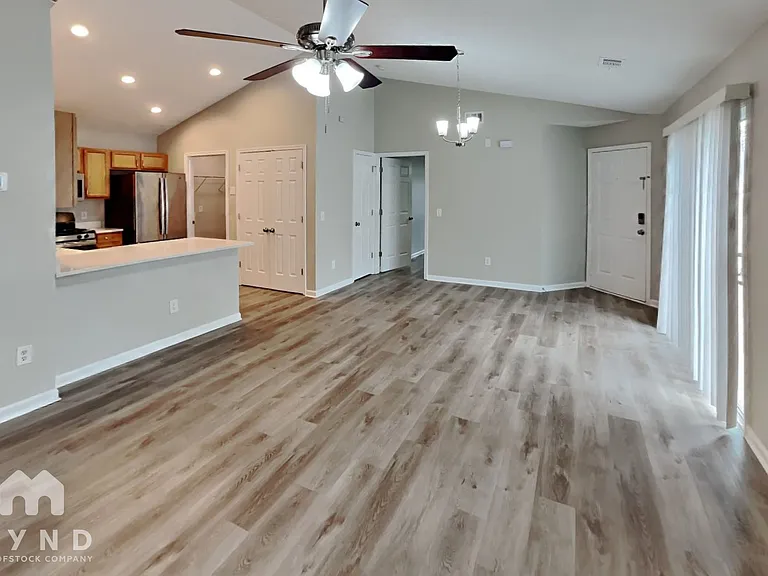 6155 Smoke Ridge Ln — Photo 6