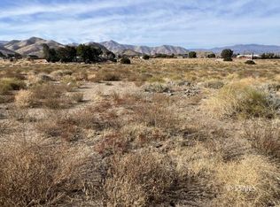 Larsen Rd, Lake Isabella, CA 93240