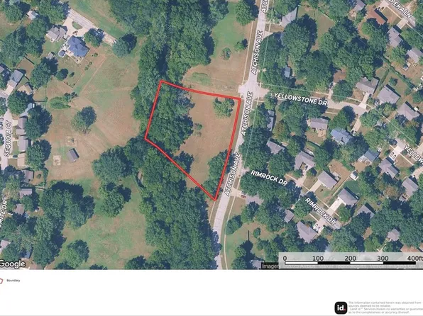 2421 Atchison Ave, Lawrence, KS 66047