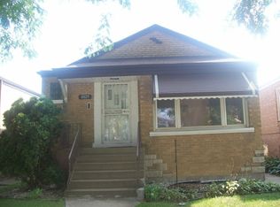 10129 S Eberhart Ave, Chicago, IL