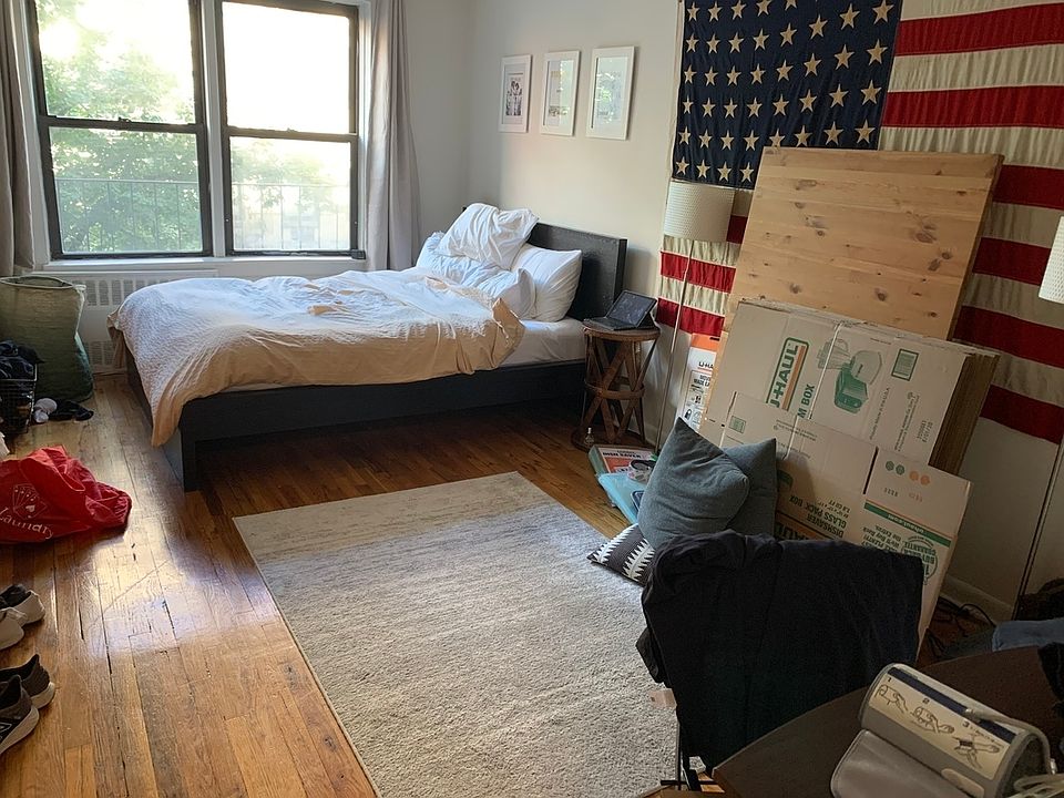 2nd image of 100 Sullivan St APT 3J