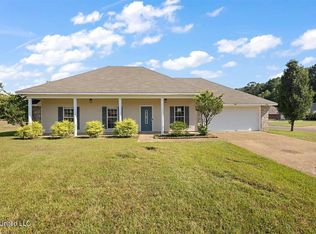 600 Madeline Cv, Florence, MS 39073