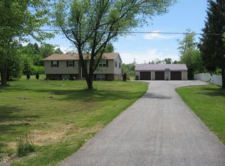 623 Shrivers Corner Rd, Gettysburg, PA 17325