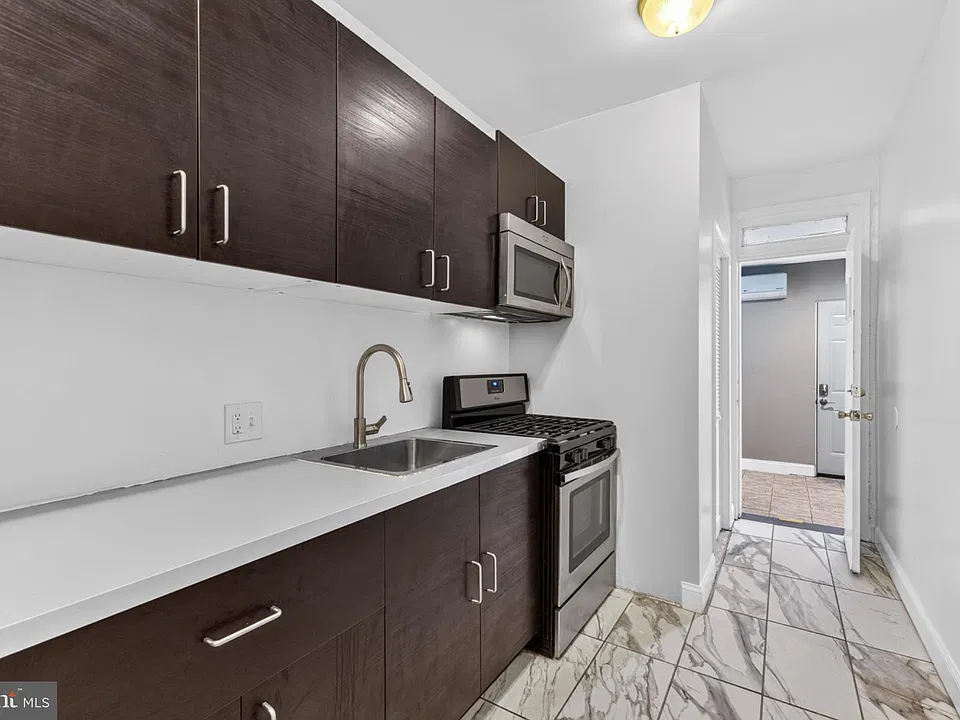 46 Quincy Pl NE #1