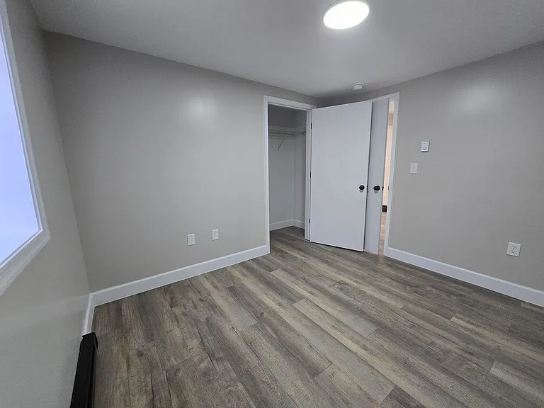 29 McCulloh St — Photo 12