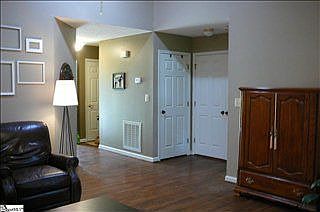 2nd image of 303 Belcross Dr