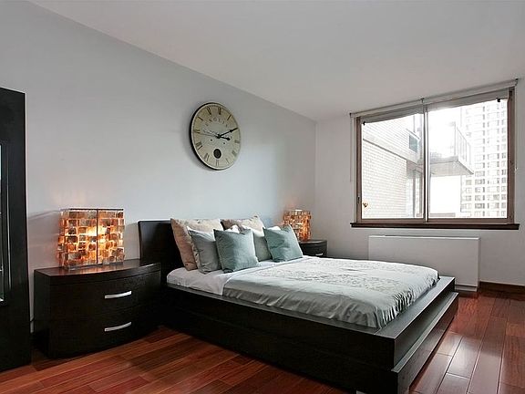 2nd image of 235 E 40th St APT 11B