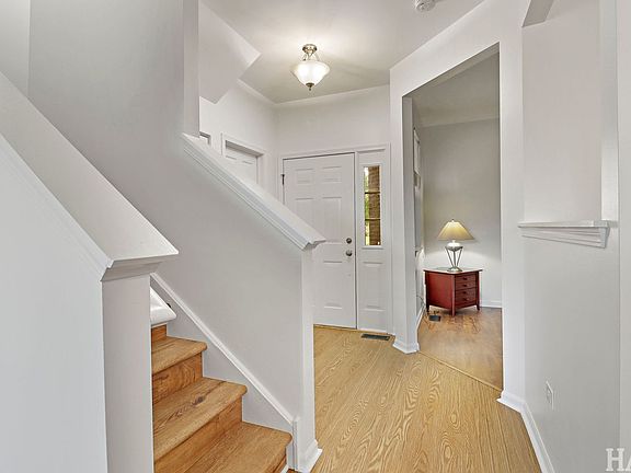 4th image of 1041 Carrick Rd #44-3