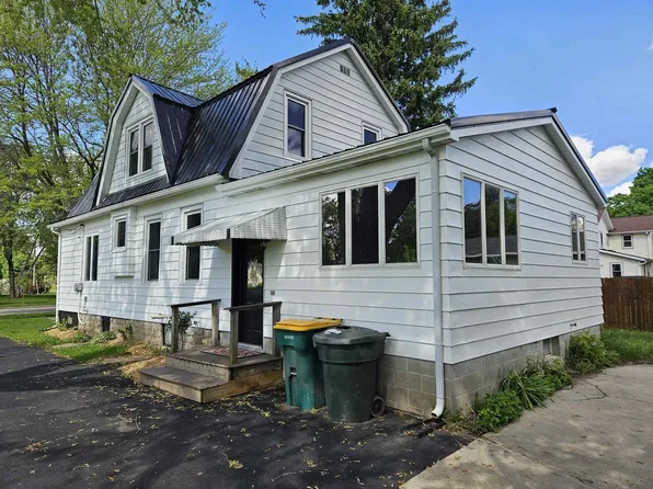 105 East Griswold Street, Ripon, WI 54971