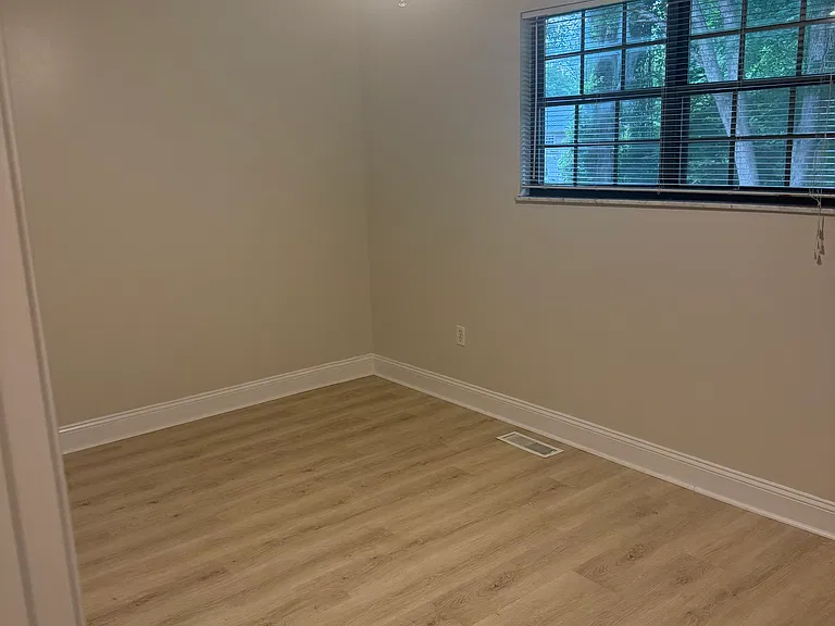 203 Loma Rd #6 — Photo 14