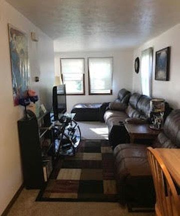 4th image of 7603 Rogers St