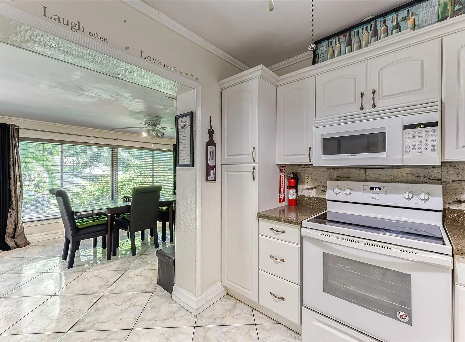 2 bed, 1198 sqft, $3,000 — Photo 4