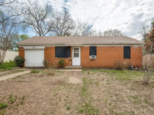 810 Red Bud Dr, Duncanville, TX 75137
