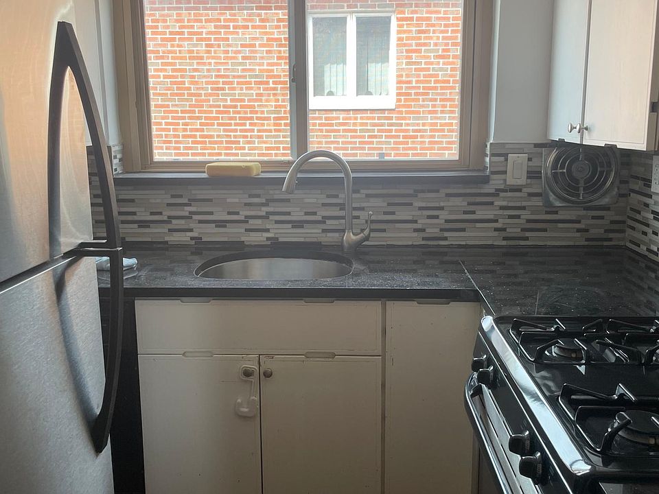 1st image of 1522 Research Ave