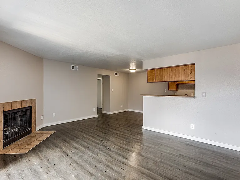 Mission James Place Apartments — Photo 9
