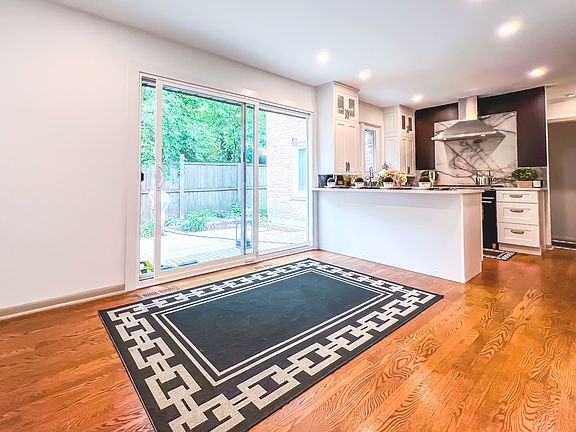 5th image of 1936 Somerset Ln #56