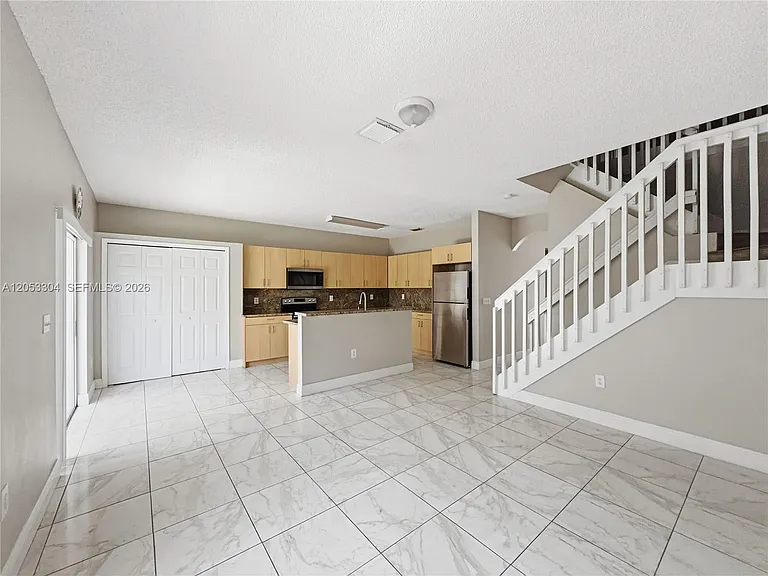 2214 SE 25th Ave #2214 — Photo 5