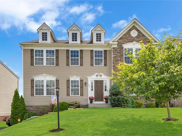 214 Birchwood Ln, Imperial, PA 15126