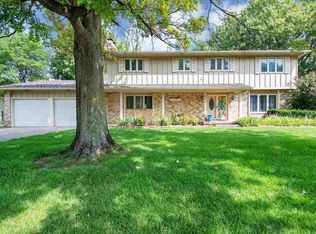 1526 N Caddy Ct, Wichita, KS 67212