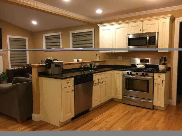 302 High St, Milford, CT 06460