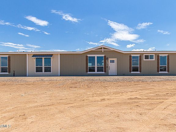 3rd image of 52771 W QUAIL Court