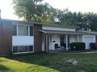 2130 Loveland Dr, Florissant, MO