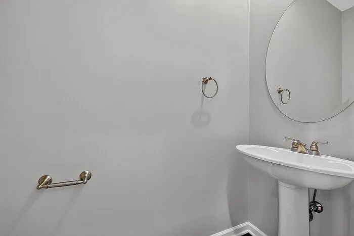15552 Smithfield Dr — Photo 15