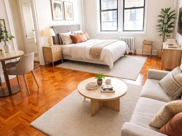 45 Tennis Ct #4Y, Brooklyn, NY 11226