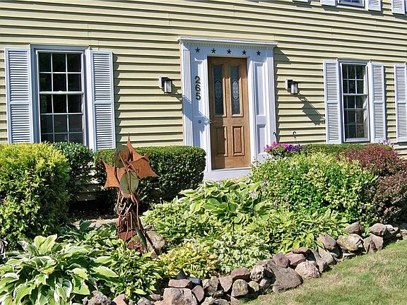 2nd image of 265 Orchard Creek Ln