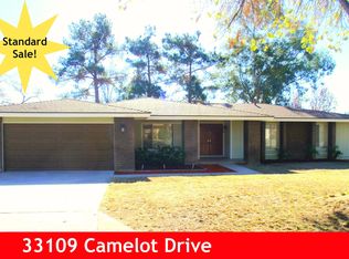 33109 Camelot Dr, Yucaipa, CA 92399