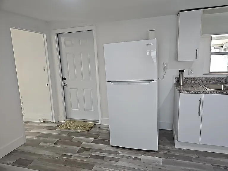 12401 W Okeechobee Rd #1 — Photo 11
