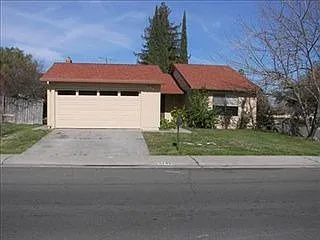 5745 Tupelo Dr photo 1