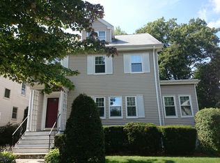 192 Maple St, West Roxbury, MA 02132