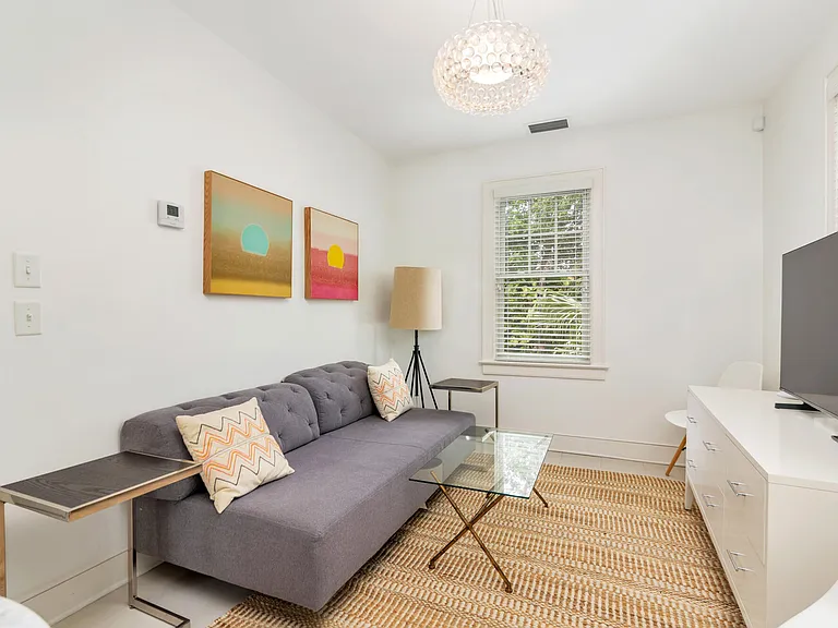 230 Sunset Rd — Photo 29