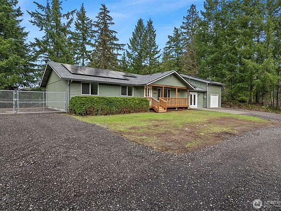5th image of 14403 Brandie Court SE