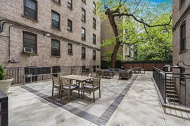 Rented by Monday Morning Management LLC