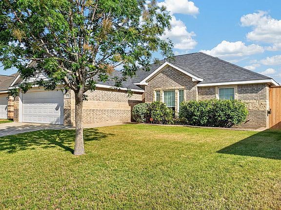 2nd image of 6915 Stonegate Dr